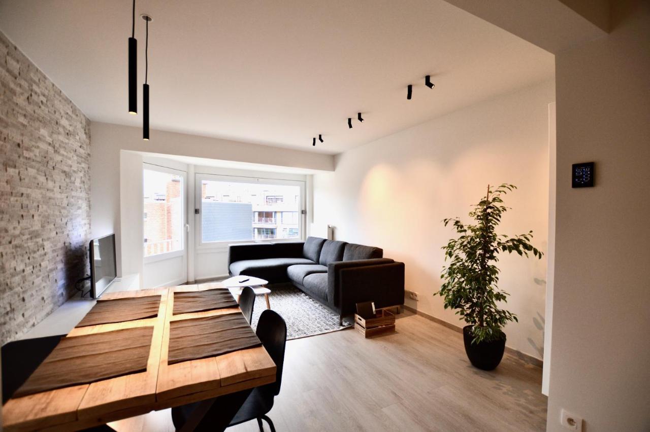 Ruim En Lichtrijk Appartement Op 100M Van Zee Te Koksijde Ngoại thất bức ảnh